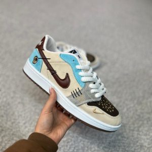 کفش کتونی نایکی دور دوخت کف دوخت قهوه ای