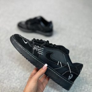 کفش کتونی نایکی دور دوخت کف دوخت مشکی