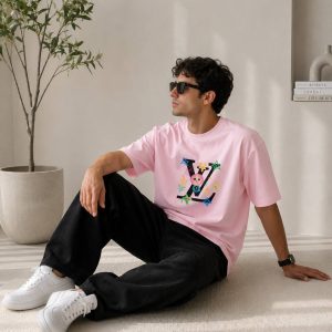 تیشرت پارچه دورس طرح LV رنگ صورتی