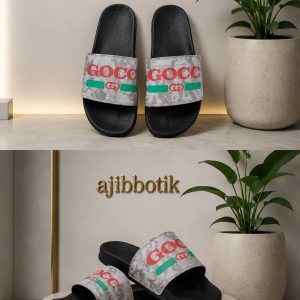 دمپایی تابستانی مشکی طوسی برچسبی  طرح GOCC